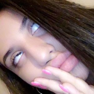 Meet your Posher, Miki